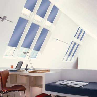 Inspirace Roller blind for roof windows R-Lite
