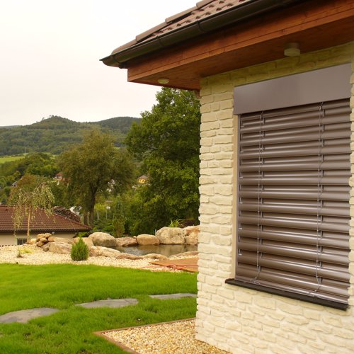 Inspirace Setta 90 exterior blind
