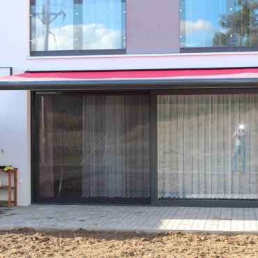 Inspirace Terrace cassette awning EMMA
