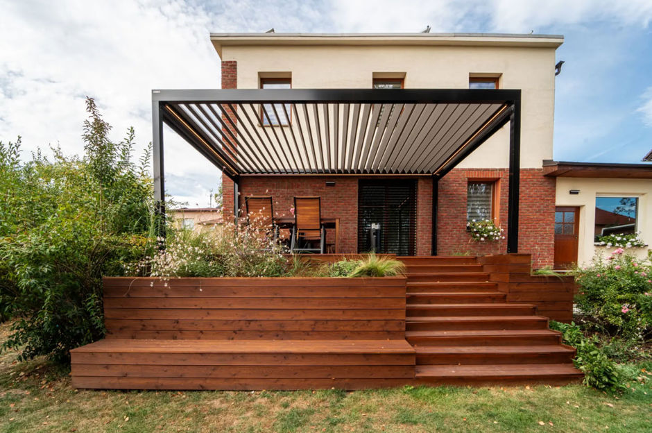 DIY Installation of Bioclimatic Pergolas