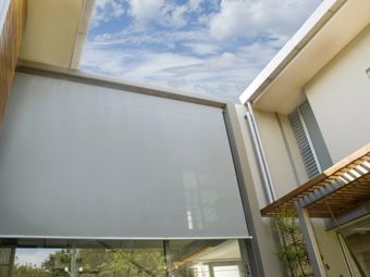Tip of the Week: Screen Roller Shutters Allow Ventilation Even When Pulled Down