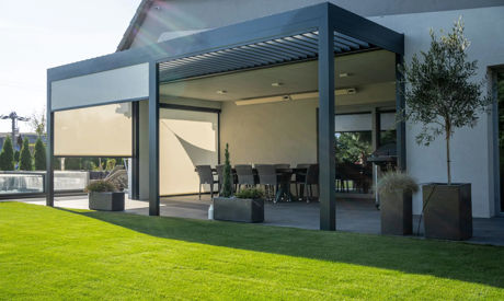 Pergola Roller Shutters: What Types are on Offer and Which One to Choose