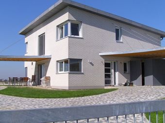 Best-Selling CETTA 80 and ZETTA 90 Blinds: How They Differ, and Which Exterior Blinds to Choose?