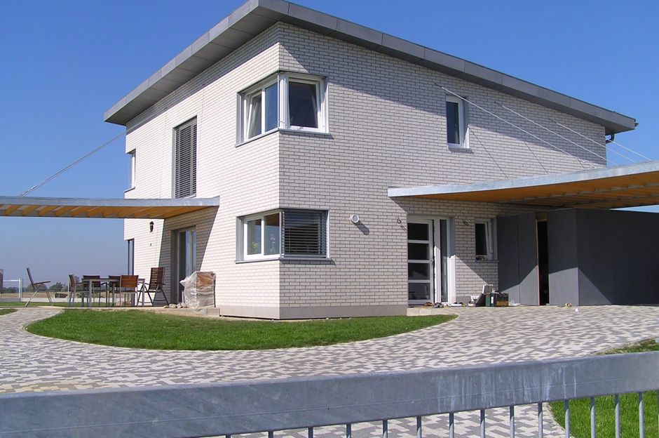 Best-Selling CETTA 80 and ZETTA 90 Blinds: How They Differ, and Which Exterior Blinds to Choose?