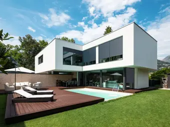 Exterior roller shutters and security: Protection against thieves